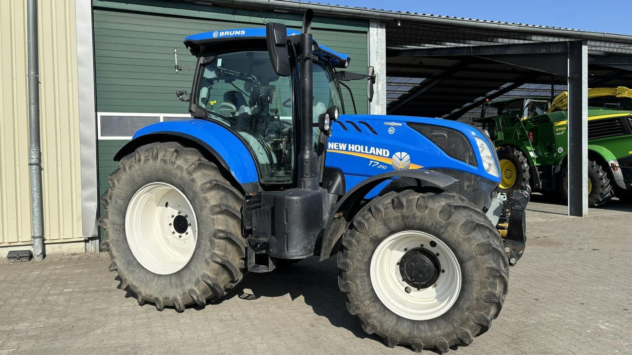 Traktor New Holland T 7.210: das Bild 39