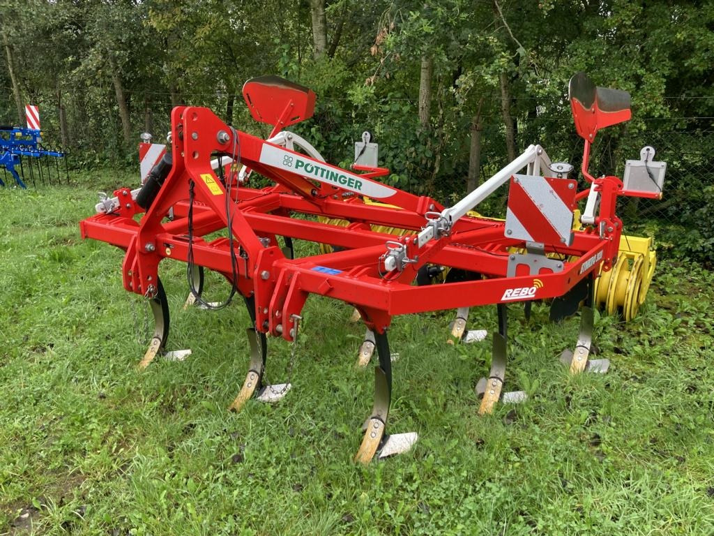 Pöttinger SYNKRO 3030 - Grubber: das Bild 1 Pöttinger SYNKRO 3030 - Grubber: das Bild 1