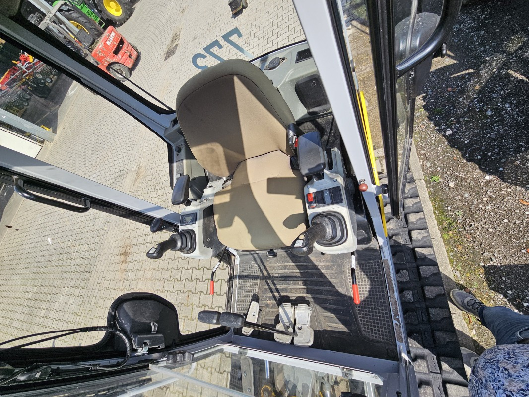 Wacker ET 24 - Minibagger: das Bild 3 Wacker ET 24 - Minibagger: das Bild 3