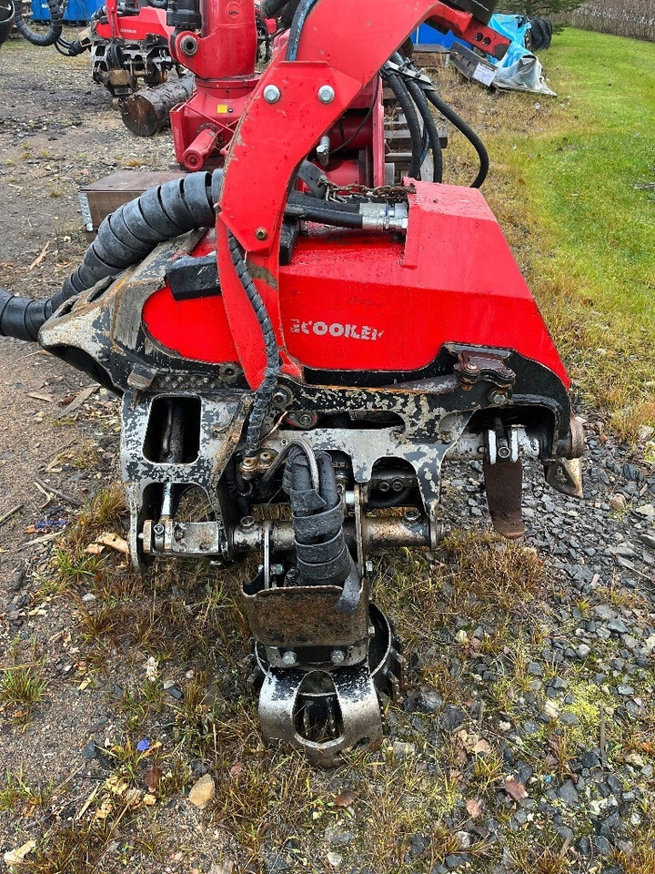 Komatsu 911 - Harvester: das Bild 3 Komatsu 911 - Harvester: das Bild 3