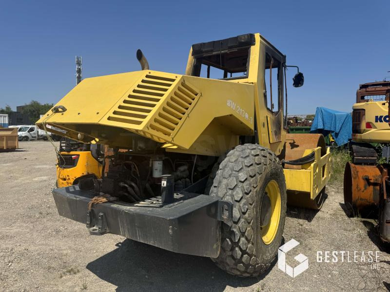 Bomag BW213 D-3 - Walzenzug: das Bild 4 Bomag BW213 D-3 - Walzenzug: das Bild 4
