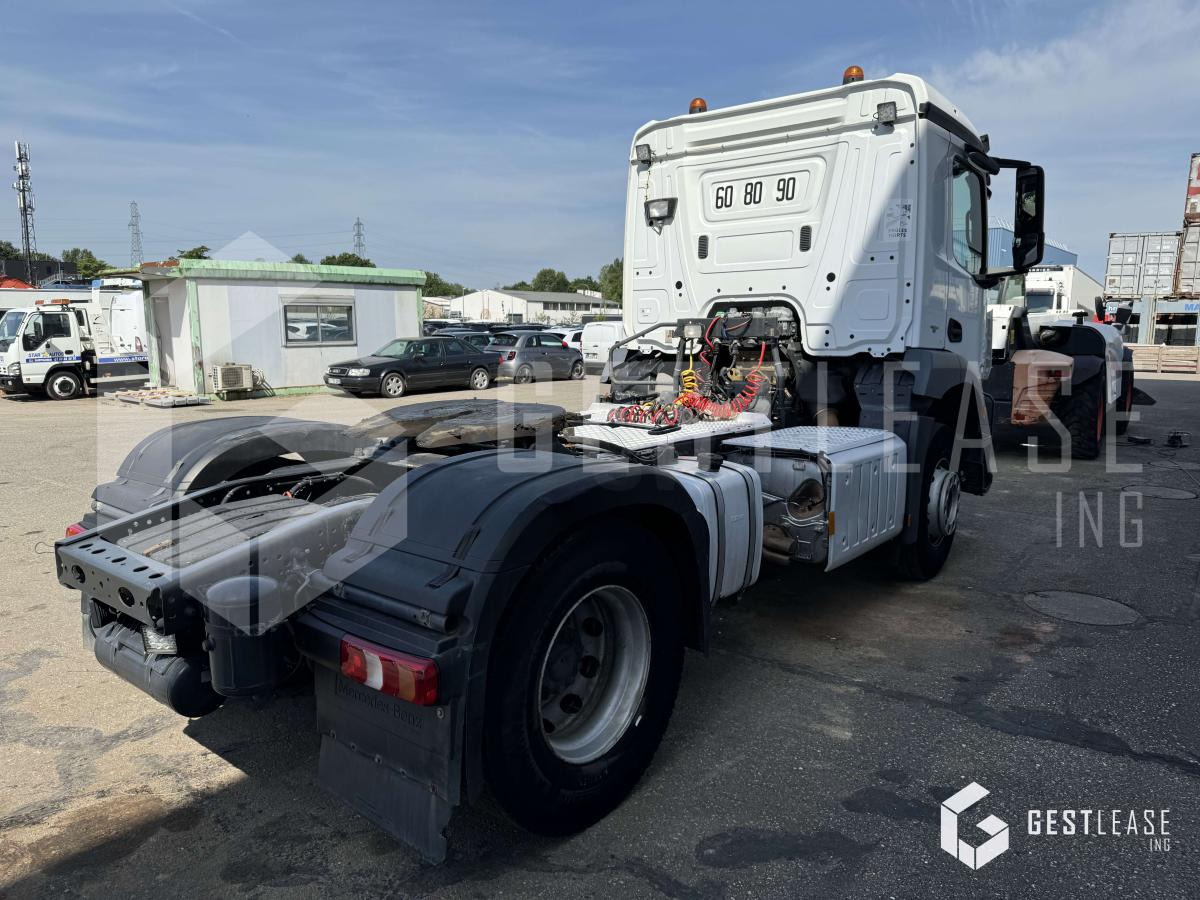 Mercedes AROCS 1843 - Sattelzugmaschine: das Bild 3 Mercedes AROCS 1843 - Sattelzugmaschine: das Bild 3