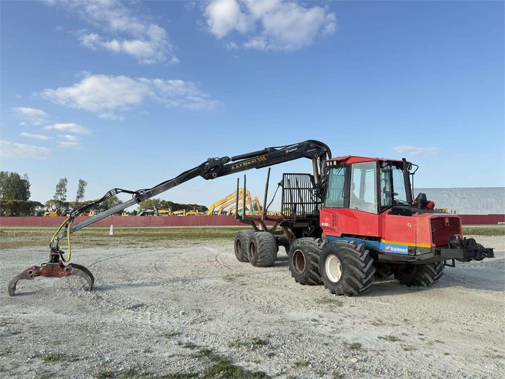 Valmet 830.1 - Forwarder: das Bild 2 Valmet 830.1 - Forwarder: das Bild 2