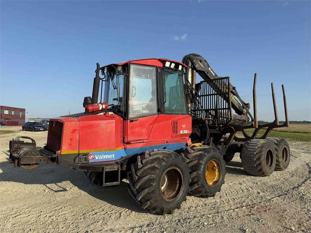 Valmet 830.1 - Forwarder: das Bild 4 Valmet 830.1 - Forwarder: das Bild 4