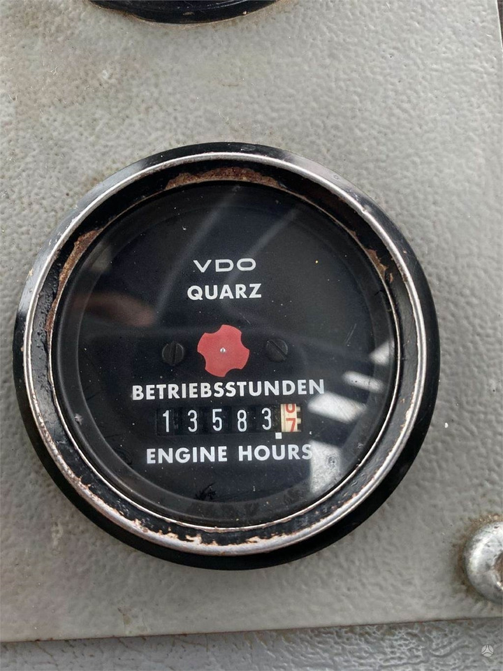 Knickgelenkter Dumper Volvo A25C , Nr.6: das Bild 15