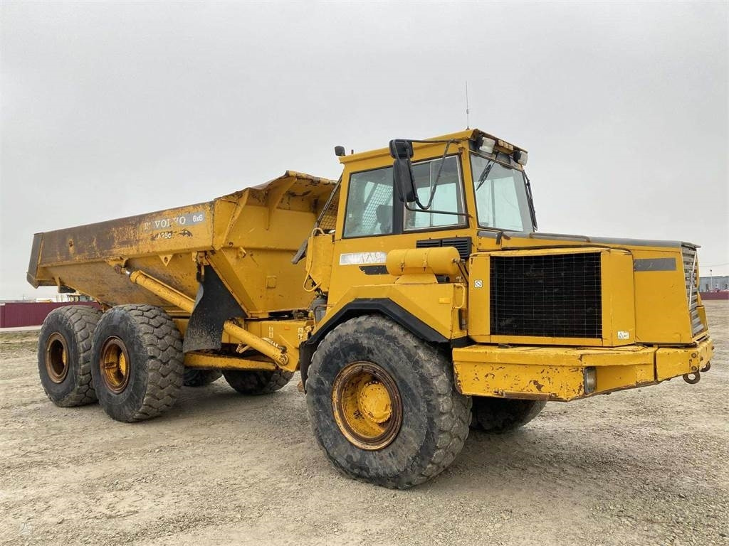 Knickgelenkter Dumper Volvo A25C , Nr.6: das Bild 7