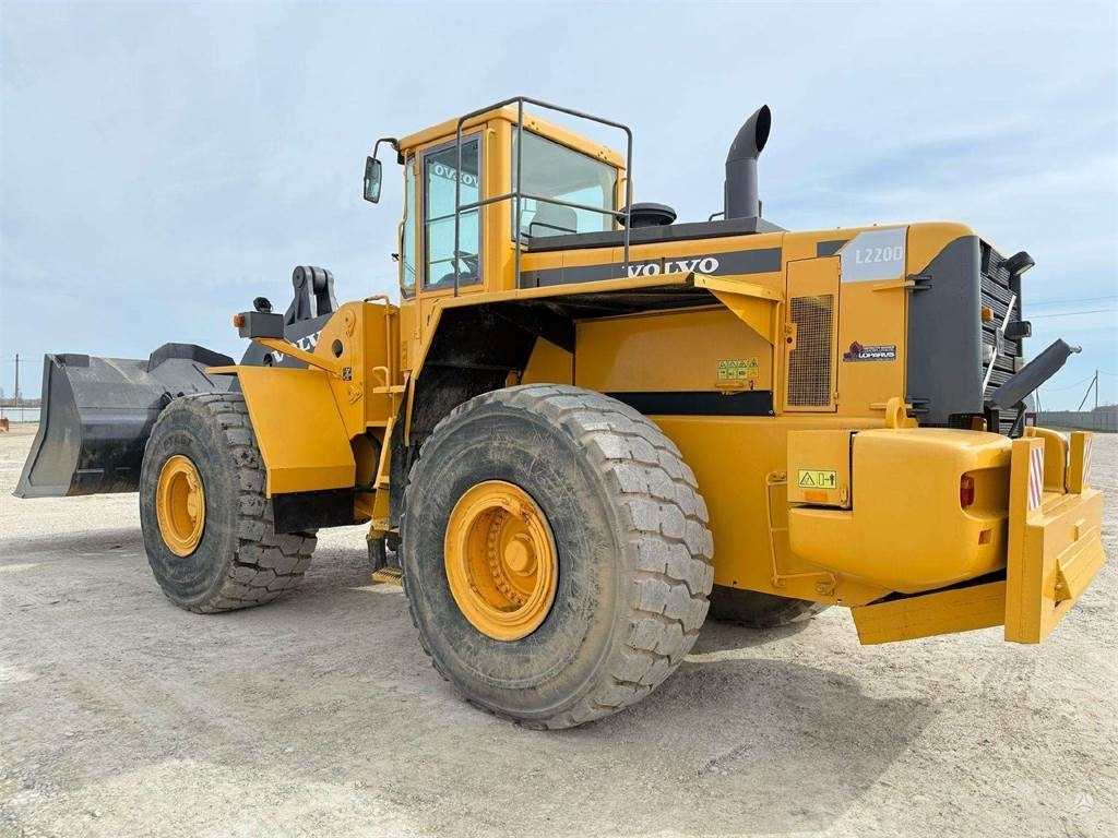 Volvo L 220 D, Quick hitch, Third l - Radlader: das Bild 5 Volvo L 220 D, Quick hitch, Third l - Radlader: das Bild 5