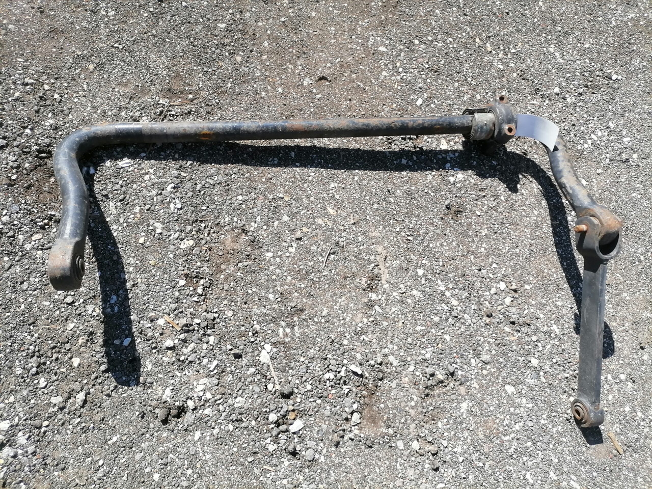 MAN Anti-roll bar 81437156074 - Stabilisator für LKW: das Bild 2 MAN Anti-roll bar 81437156074 - Stabilisator für LKW: das Bild 2