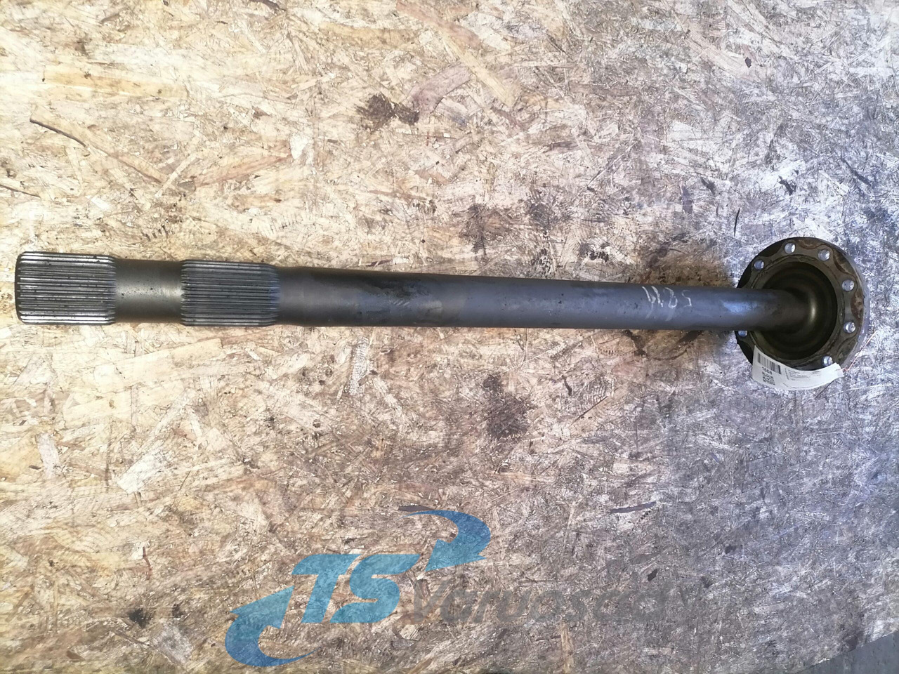 MAN Drive shaft 81355020147 - Antriebswelle für LKW: das Bild 2 MAN Drive shaft 81355020147 - Antriebswelle für LKW: das Bild 2