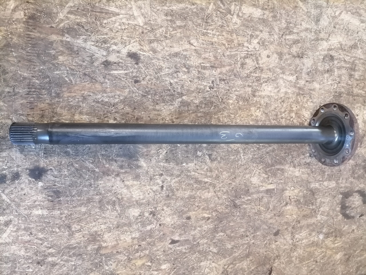 MAN Drive shaft 81355020184 - Antriebswelle für LKW: das Bild 2 MAN Drive shaft 81355020184 - Antriebswelle für LKW: das Bild 2