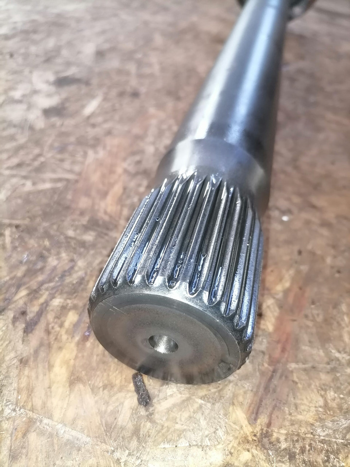 MAN Drive shaft 81355020184 - Antriebswelle für LKW: das Bild 3 MAN Drive shaft 81355020184 - Antriebswelle für LKW: das Bild 3