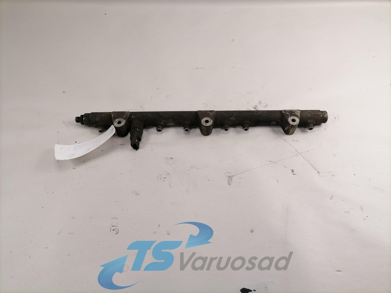 MAN Fuel collector 51103116058 - Kraftstoffaufbereitung/ Kraftstoffförderung für LKW: das Bild 1 MAN Fuel collector 51103116058 - Kraftstoffaufbereitung/ Kraftstoffförderung für LKW: das Bild 1