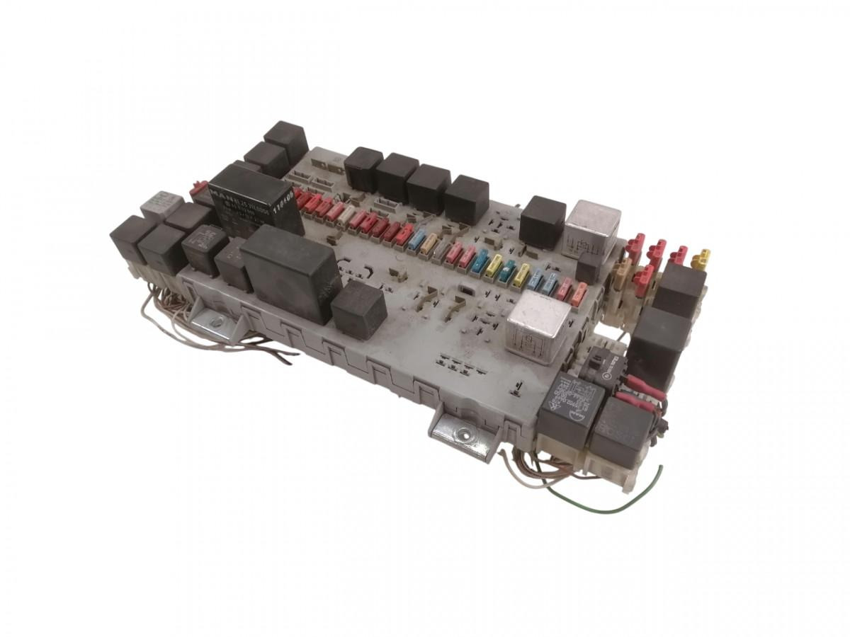 MAN Kaitsmepaneel 81254446060 - Sicherung für LKW: das Bild 1 MAN Kaitsmepaneel 81254446060 - Sicherung für LKW: das Bild 1