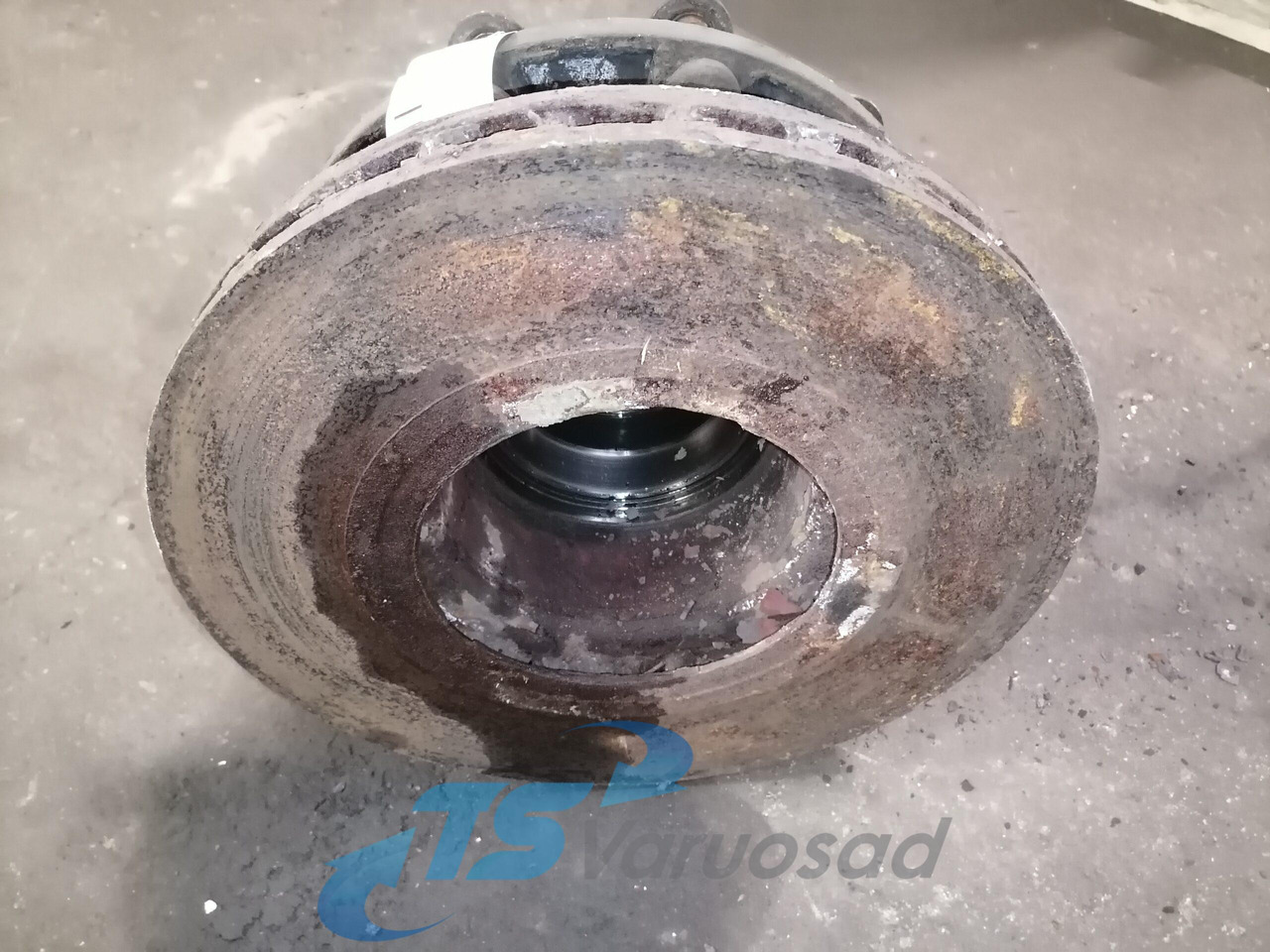 MAN Rear axel hub 81357010155 - Radnabe/-lagerung für LKW: das Bild 3 MAN Rear axel hub 81357010155 - Radnabe/-lagerung für LKW: das Bild 3