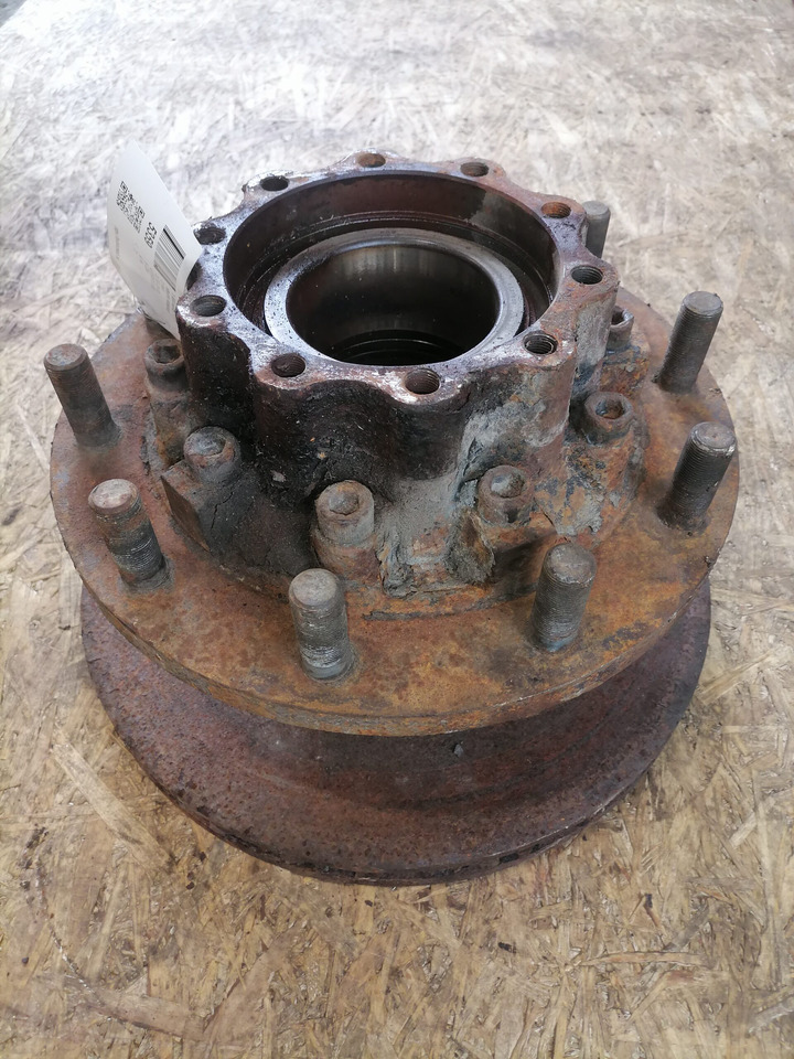 MAN Rear axel hub 81357013155 - Radnabe/-lagerung für LKW: das Bild 3 MAN Rear axel hub 81357013155 - Radnabe/-lagerung für LKW: das Bild 3