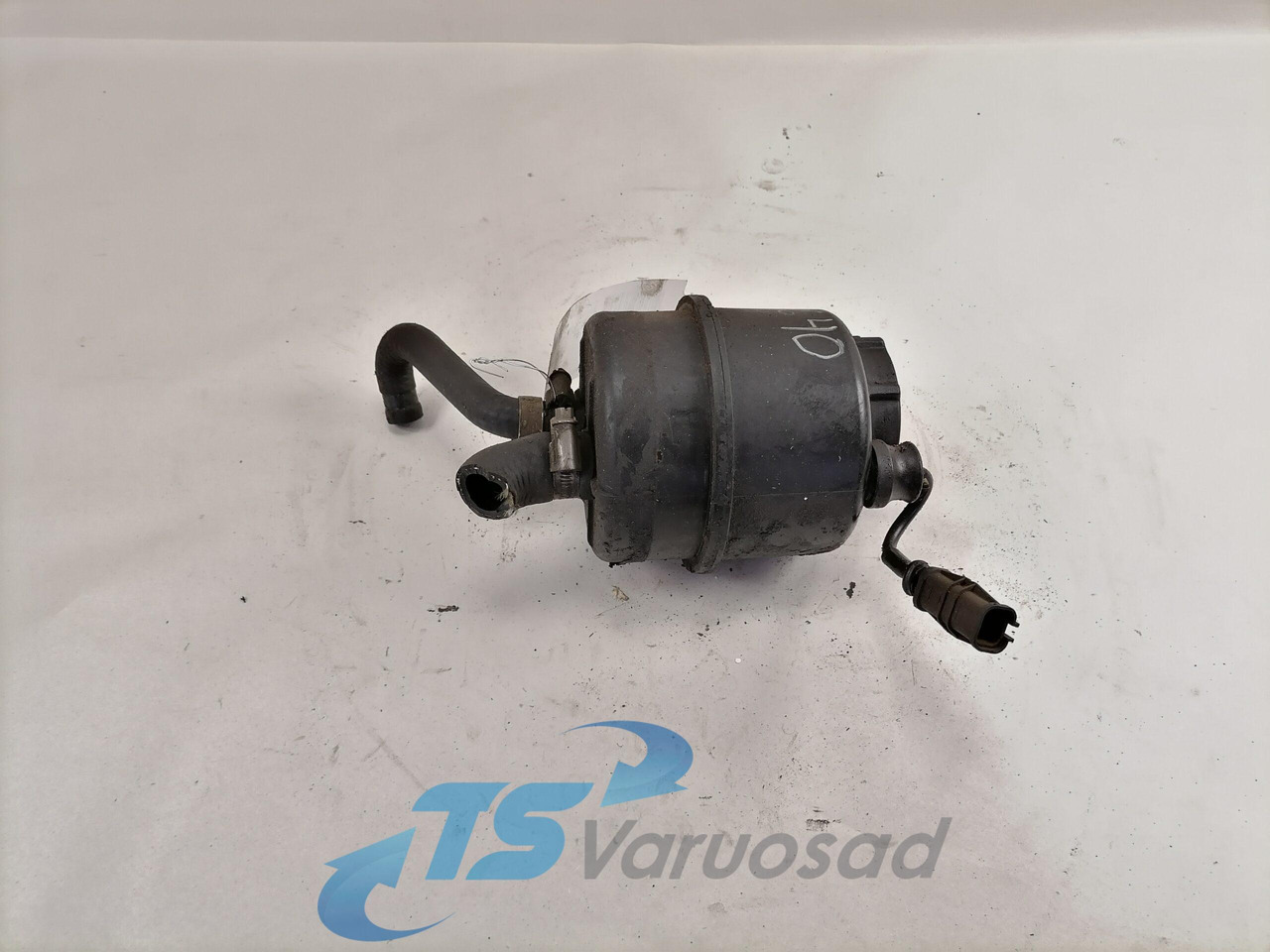 MAN Roolisüsteemi õlimahuti 81473016054 - Lenkungsschlauch für LKW: das Bild 1 MAN Roolisüsteemi õlimahuti 81473016054 - Lenkungsschlauch für LKW: das Bild 1