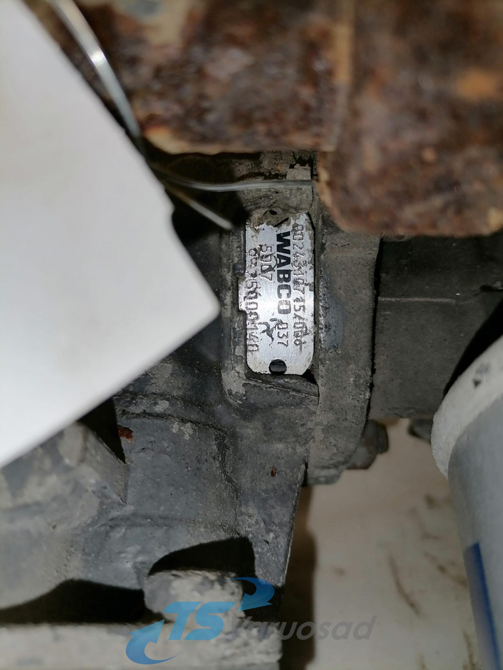 Mercedes-Benz Air dryer 0024310715 - Bremsventil für LKW: das Bild 4 Mercedes-Benz Air dryer 0024310715 - Bremsventil für LKW: das Bild 4