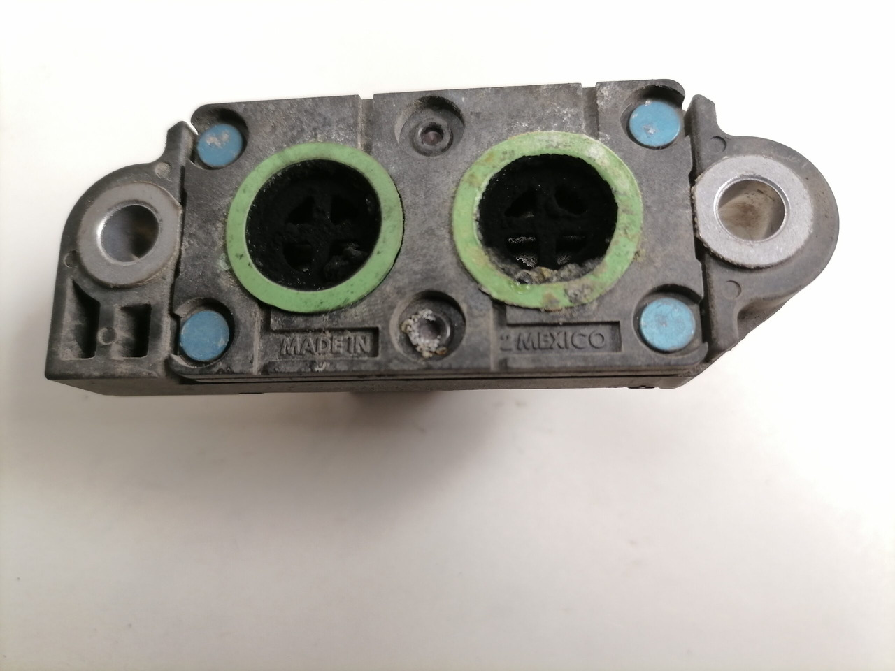 Mercedes-Benz Andur, väljalaske rõhk A4701530328 - Sensor für LKW: das Bild 3 Mercedes-Benz Andur, väljalaske rõhk A4701530328 - Sensor für LKW: das Bild 3