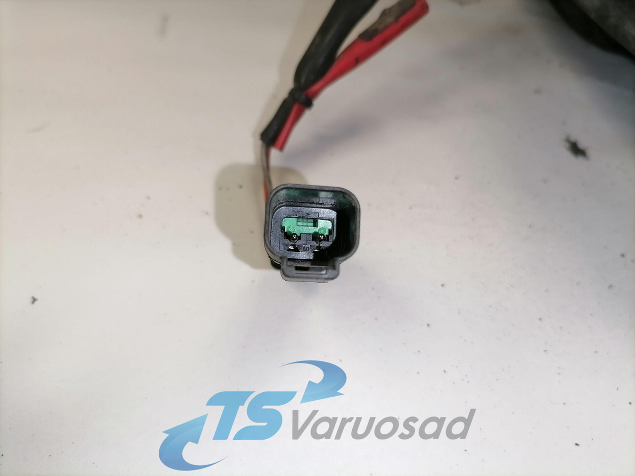 Universalteil für LKW Scania Blower cover 1863973: das Bild 6 Universalteil für LKW Scania Blower cover 1863973: das Bild 6