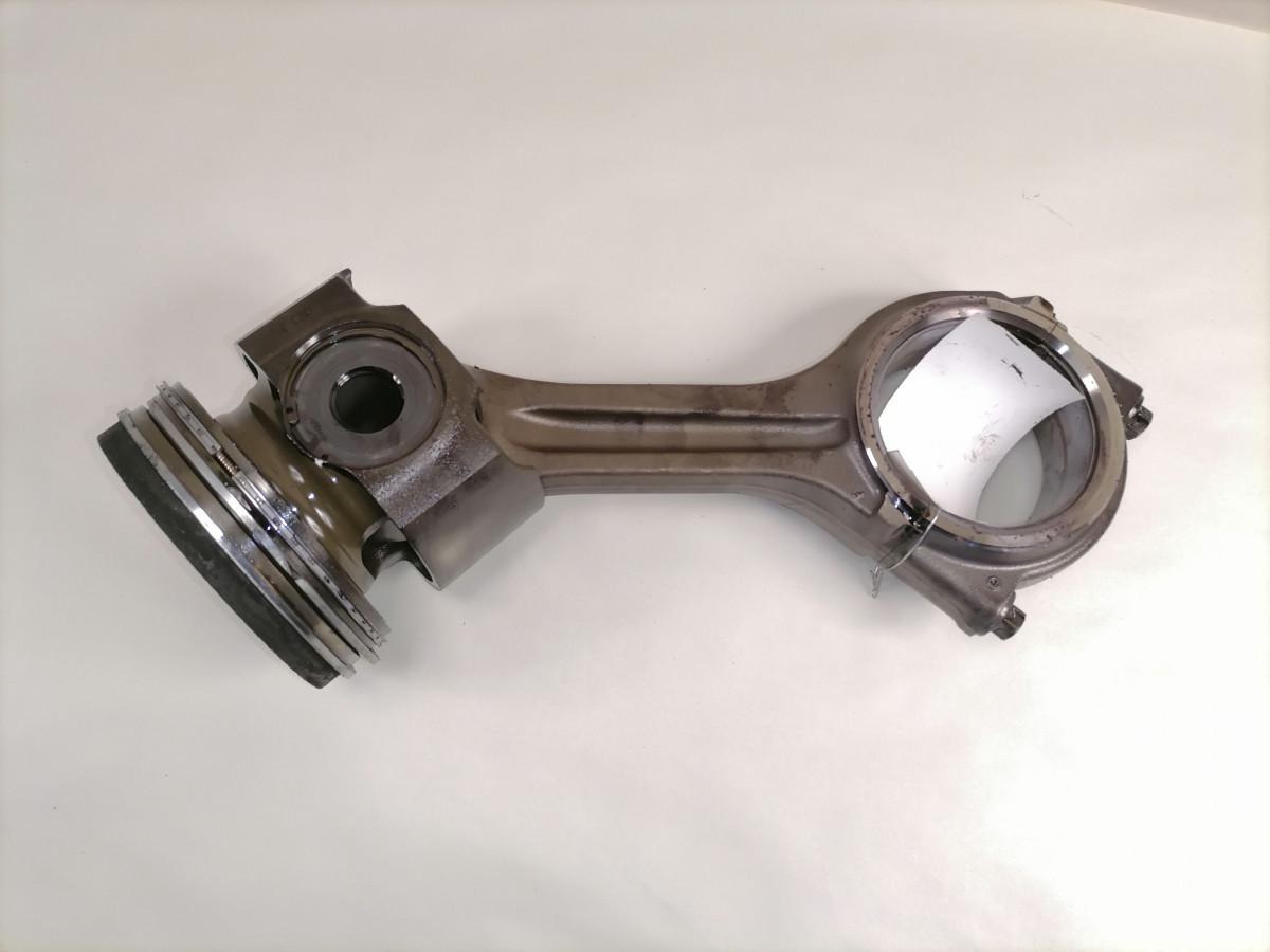 Scania Connecting rod + piston 2428219 - Kolbe/ Ring/ Laufbuchse für LKW: das Bild 2 Scania Connecting rod + piston 2428219 - Kolbe/ Ring/ Laufbuchse für LKW: das Bild 2