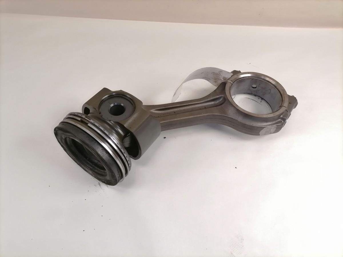 Scania Connecting rod + piston 2428219 - Kolbe/ Ring/ Laufbuchse für LKW: das Bild 2 Scania Connecting rod + piston 2428219 - Kolbe/ Ring/ Laufbuchse für LKW: das Bild 2