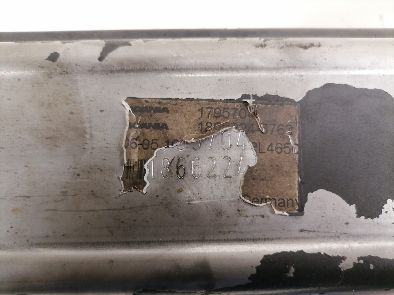 Scania EGR cooler 1795704 - AGR-Kühler für LKW: das Bild 5 Scania EGR cooler 1795704 - AGR-Kühler für LKW: das Bild 5