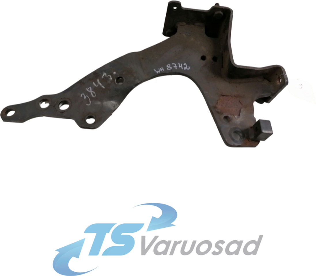 Scania Front bumper carrier 1802166 - Stoßstange für LKW: das Bild 1 Scania Front bumper carrier 1802166 - Stoßstange für LKW: das Bild 1