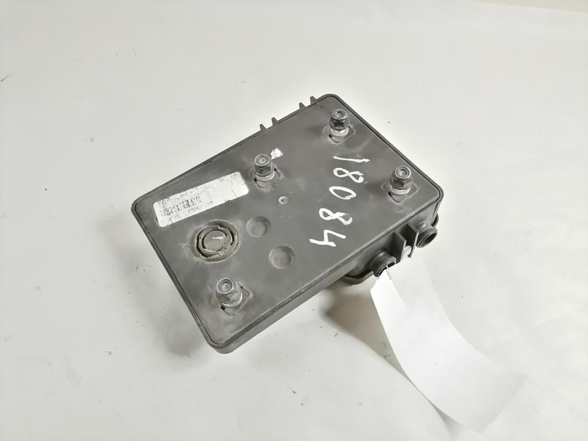 Scania Kaitsmepaneel 2558273 - Sicherung für LKW: das Bild 3 Scania Kaitsmepaneel 2558273 - Sicherung für LKW: das Bild 3