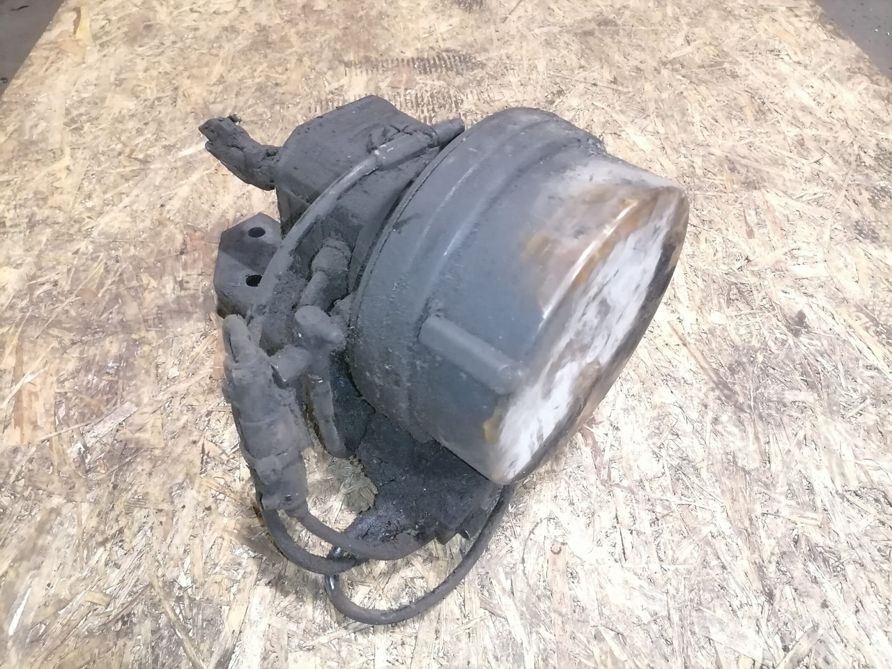 Scania Keskmäärde pump 1752505 - Universalteil für LKW: das Bild 2 Scania Keskmäärde pump 1752505 - Universalteil für LKW: das Bild 2