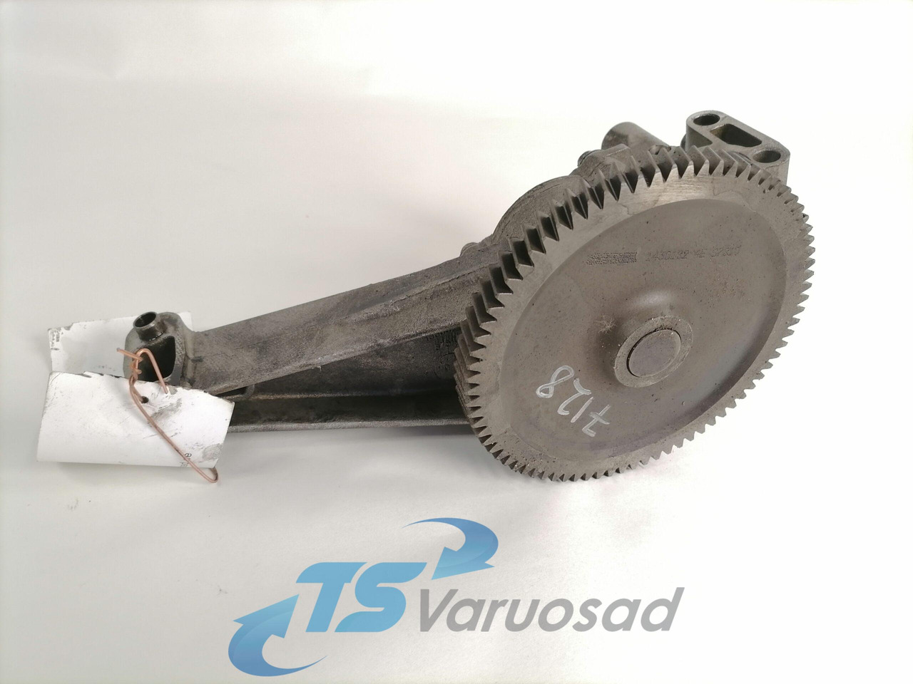 Scania Oil pump 1448659 - Ölpumpe für LKW: das Bild 1 Scania Oil pump 1448659 - Ölpumpe für LKW: das Bild 1