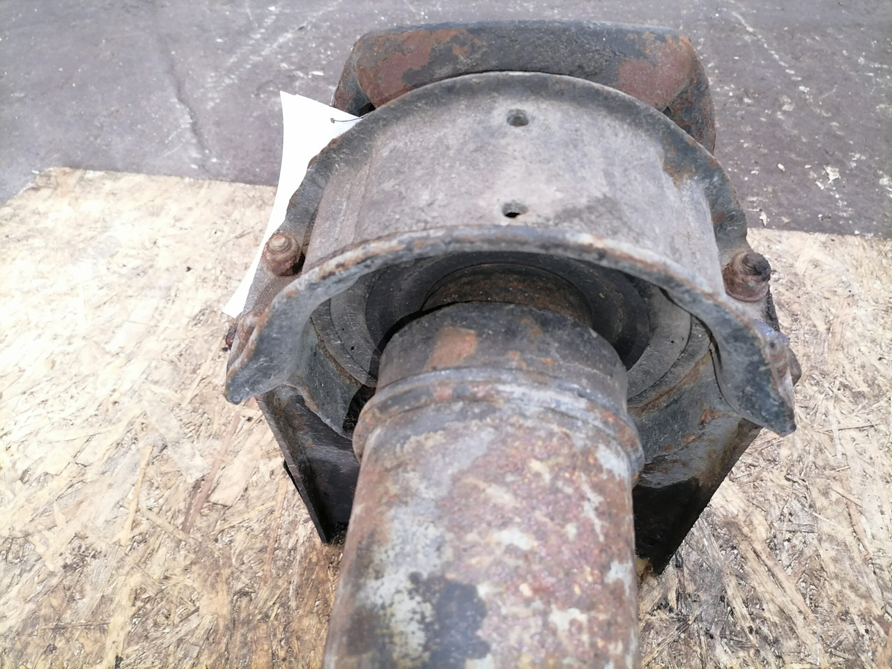 Scania Propeller shaft 1758402 - Kardanwelle für LKW: das Bild 4 Scania Propeller shaft 1758402 - Kardanwelle für LKW: das Bild 4