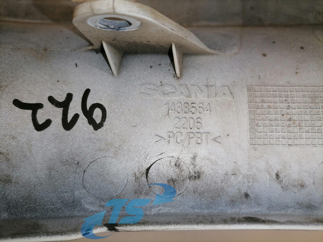 Scania Scania esitule korpus, parem 1438564 - Lichter/ Leuchten für LKW: das Bild 5 Scania Scania esitule korpus, parem 1438564 - Lichter/ Leuchten für LKW: das Bild 5