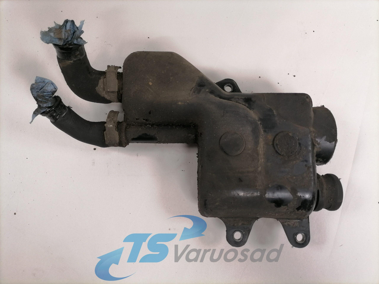 Scania Scania steering oil tank 1461351 - Lenkungsschlauch für LKW: das Bild 3 Scania Scania steering oil tank 1461351 - Lenkungsschlauch für LKW: das Bild 3