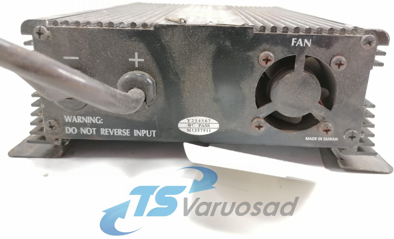Scania Voltage converter INVERTER - Elektrische Ausrüstung für LKW: das Bild 3 Scania Voltage converter INVERTER - Elektrische Ausrüstung für LKW: das Bild 3