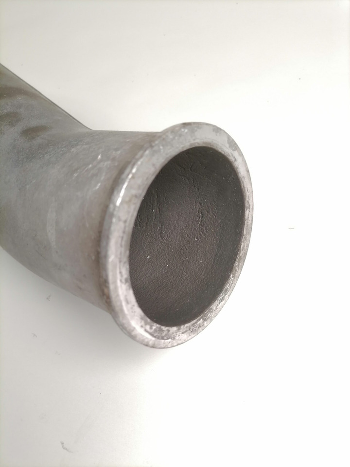 Scania intercooler pipe 1794069 - Interkühler für LKW: das Bild 3 Scania intercooler pipe 1794069 - Interkühler für LKW: das Bild 3