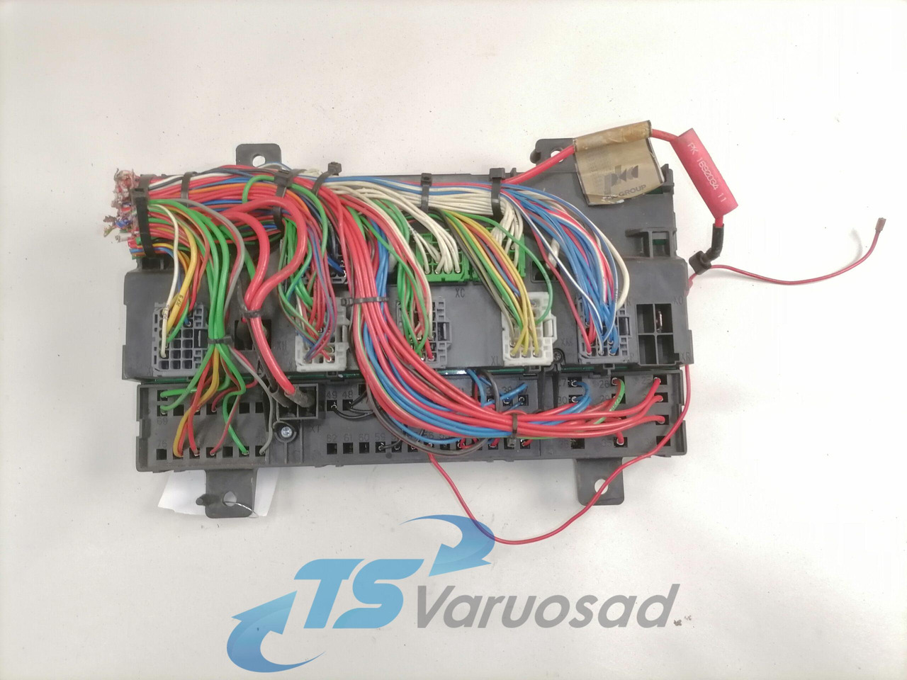 Volvo Central electric unit 20476480 - Sicherung für LKW: das Bild 3 Volvo Central electric unit 20476480 - Sicherung für LKW: das Bild 3