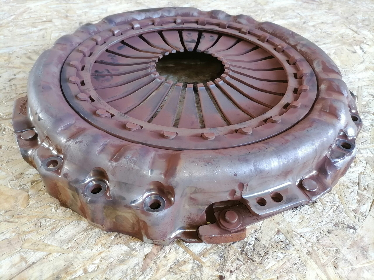 Volvo Clutch cover 21615193 - Kupplung und Teile für LKW: das Bild 3 Volvo Clutch cover 21615193 - Kupplung und Teile für LKW: das Bild 3