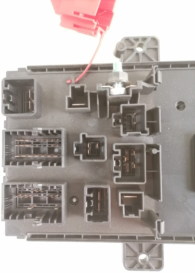 Volvo Fuse box 21939408 - Sicherung für LKW: das Bild 5 Volvo Fuse box 21939408 - Sicherung für LKW: das Bild 5