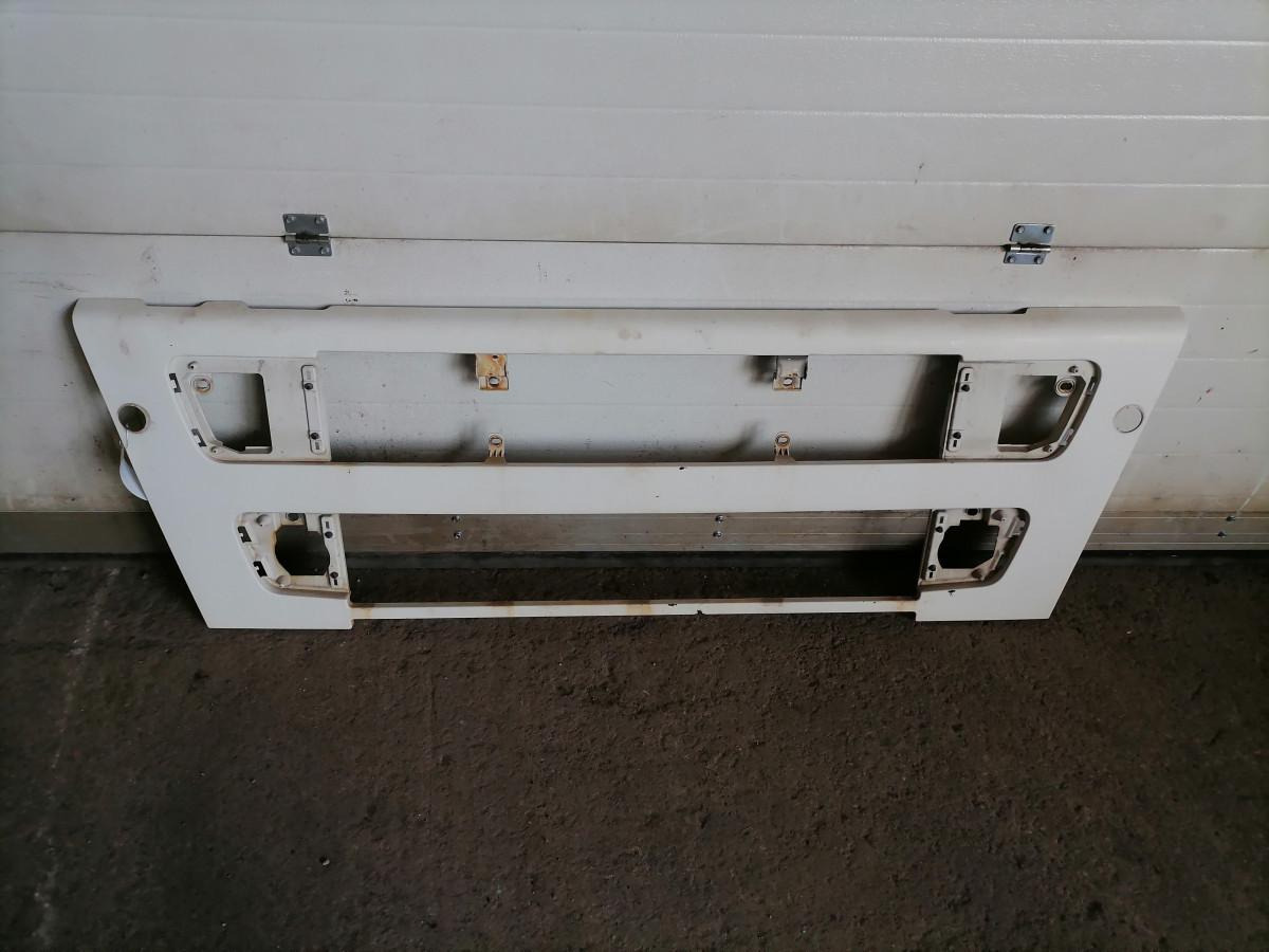 Volvo Grille panel 20516774 - Kühlergrill für LKW: das Bild 2 Volvo Grille panel 20516774 - Kühlergrill für LKW: das Bild 2