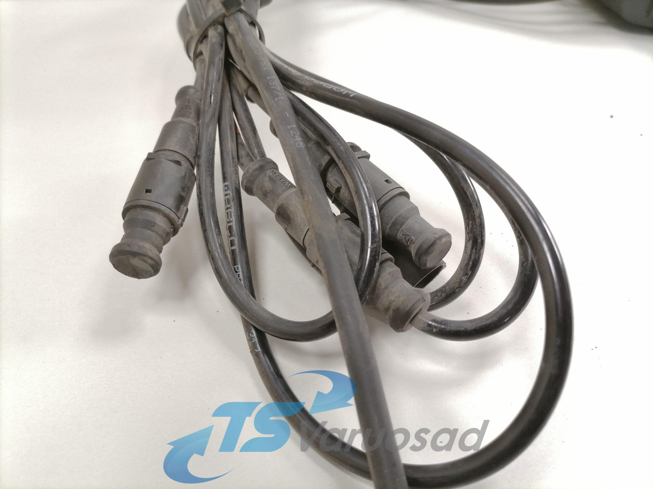 Volvo Juhtplokk 1074508 - Steuergerät für LKW: das Bild 4 Volvo Juhtplokk 1074508 - Steuergerät für LKW: das Bild 4