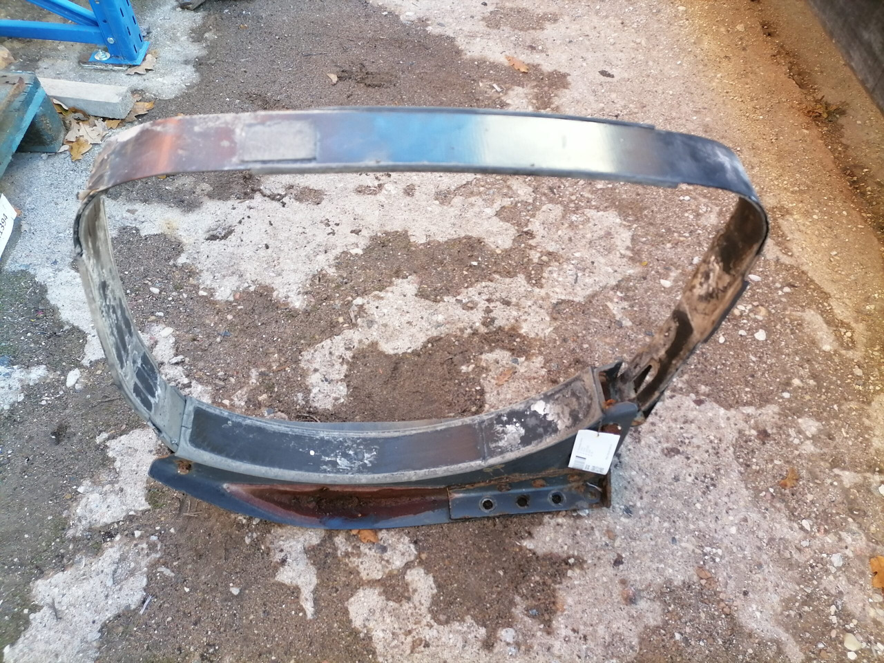 Volvo Kütusepaagi kandur, Volvo 20721537 - Kraftstofftank für LKW: das Bild 4 Volvo Kütusepaagi kandur, Volvo 20721537 - Kraftstofftank für LKW: das Bild 4