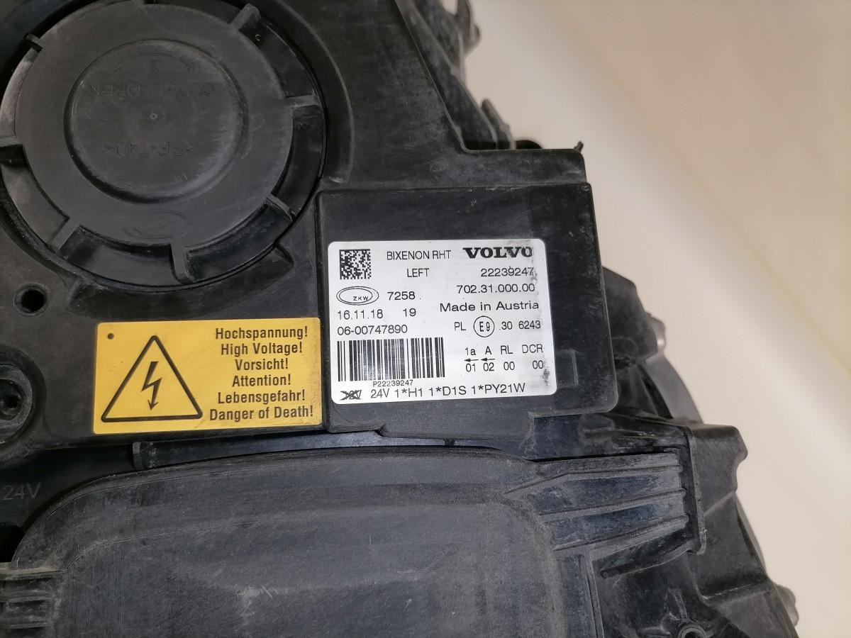 Volvo Light 22239247 - Lichter/ Leuchten für LKW: das Bild 5 Volvo Light 22239247 - Lichter/ Leuchten für LKW: das Bild 5