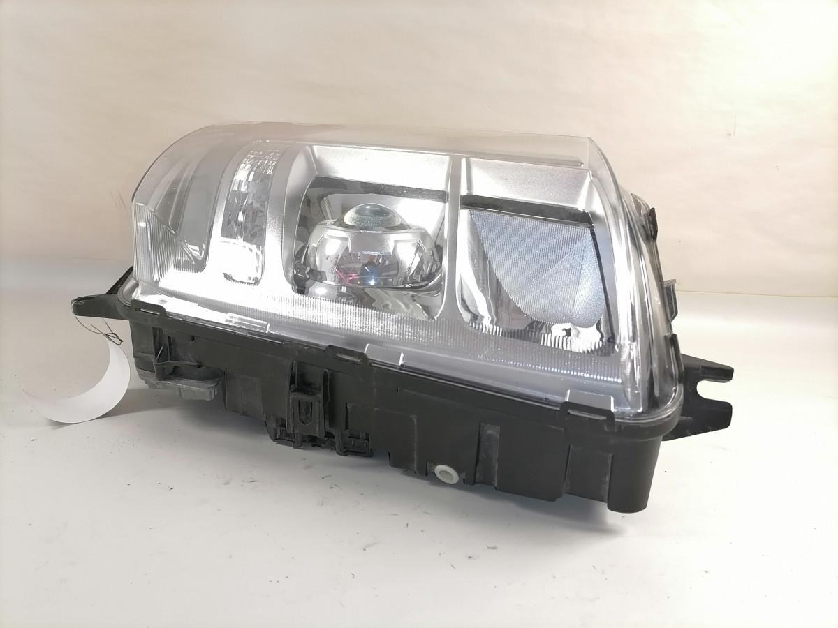 Volvo Light 22239247 - Lichter/ Leuchten für LKW: das Bild 3 Volvo Light 22239247 - Lichter/ Leuchten für LKW: das Bild 3