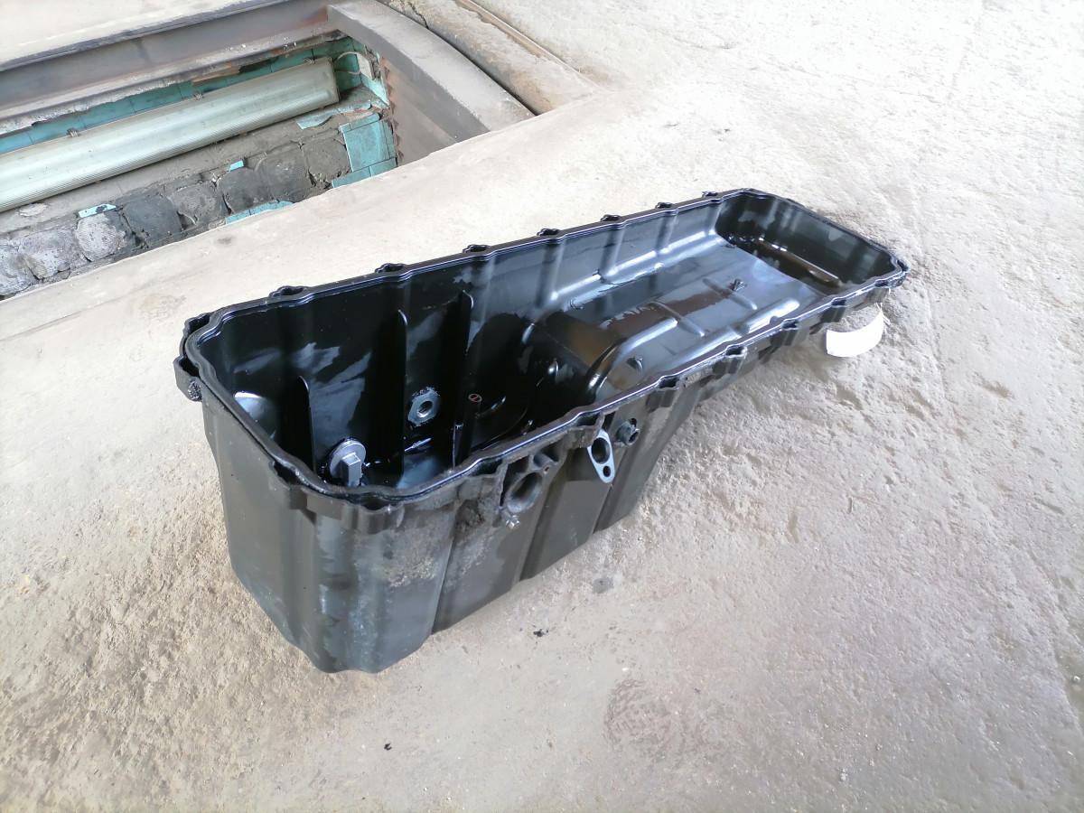 Volvo Oil sump 20720870 - Ölwanne für LKW: das Bild 5 Volvo Oil sump 20720870 - Ölwanne für LKW: das Bild 5