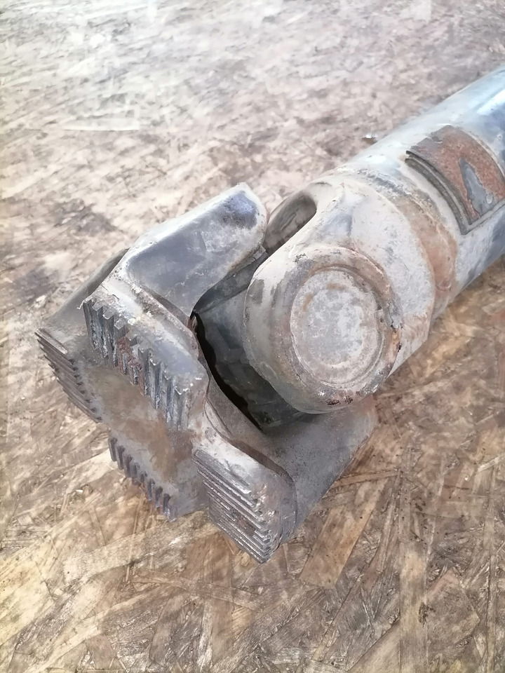 Volvo Propeller shaft 1067769 - Kardanwelle für LKW: das Bild 3 Volvo Propeller shaft 1067769 - Kardanwelle für LKW: das Bild 3