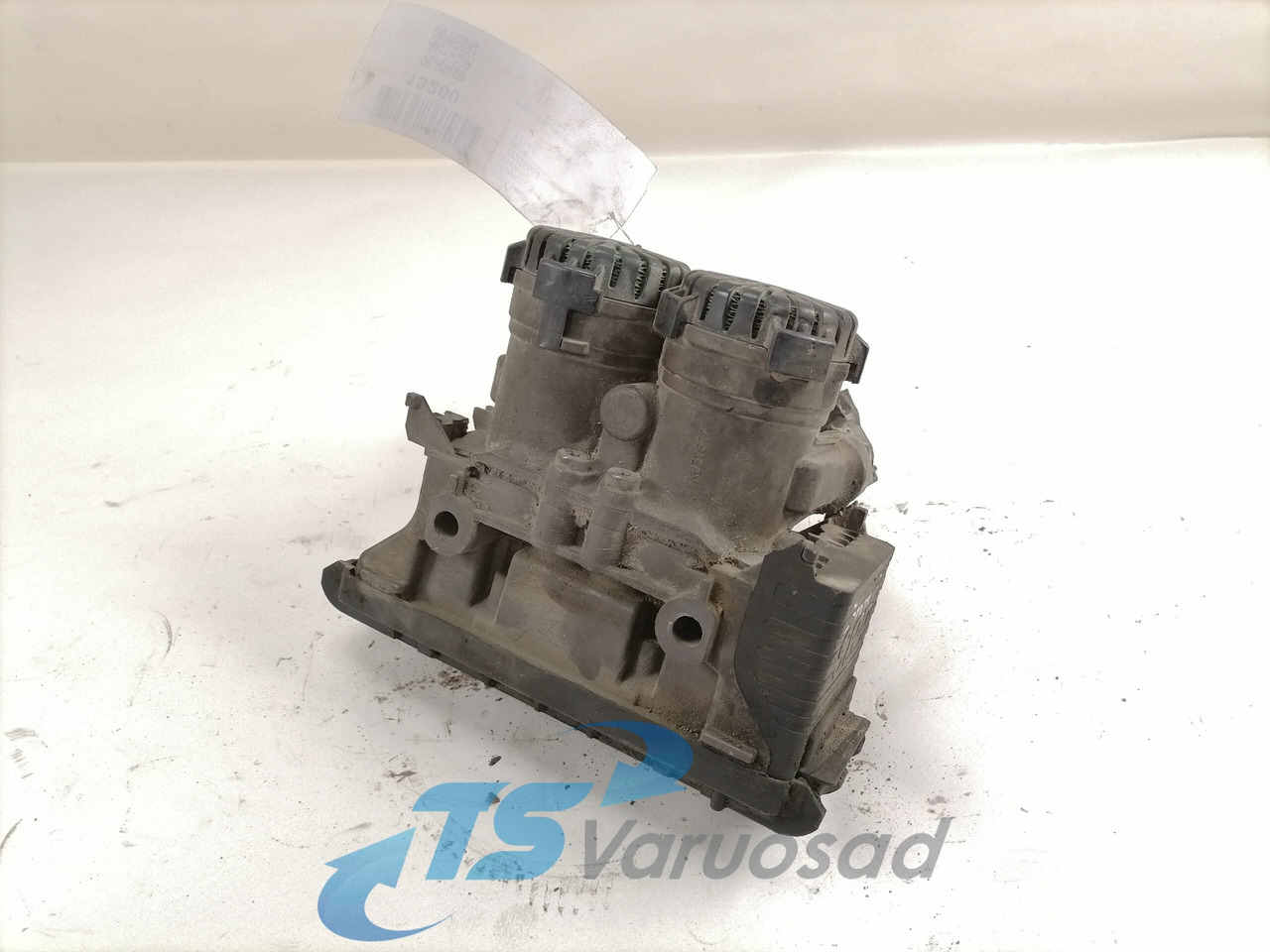 Volvo Rear axel brake pressure control valve 22225552 - Bremsventil für LKW: das Bild 2 Volvo Rear axel brake pressure control valve 22225552 - Bremsventil für LKW: das Bild 2