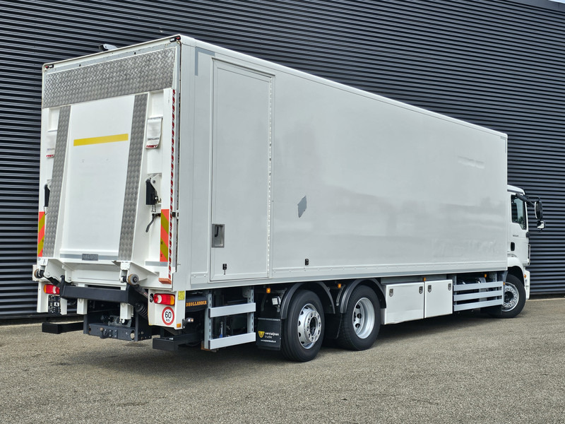 MAN TGM 26.320 / 6x2-4 / LBW / 6000kg TAIL LIFT - Koffer LKW: das Bild 2 MAN TGM 26.320 / 6x2-4 / LBW / 6000kg TAIL LIFT - Koffer LKW: das Bild 2