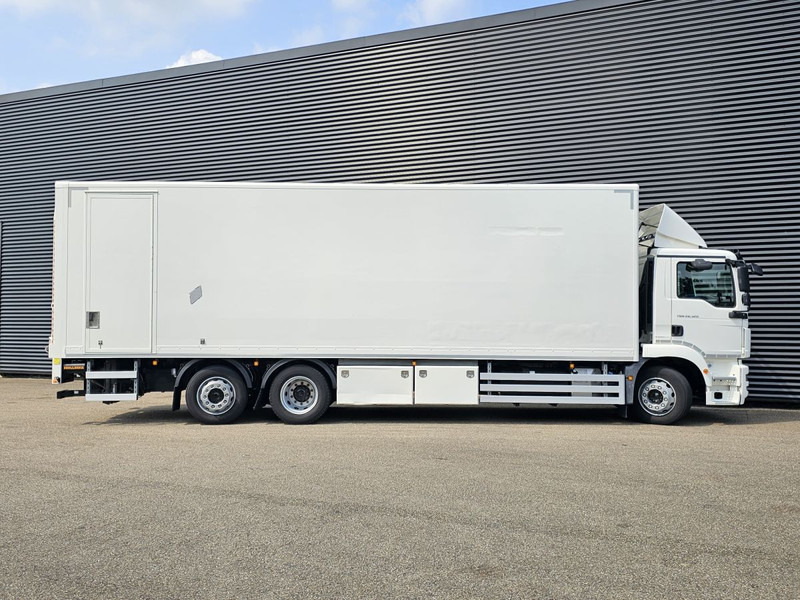MAN TGM 26.320 / 6x2-4 / LBW / 6000kg TAIL LIFT - Plane LKW: das Bild 5 MAN TGM 26.320 / 6x2-4 / LBW / 6000kg TAIL LIFT - Plane LKW: das Bild 5