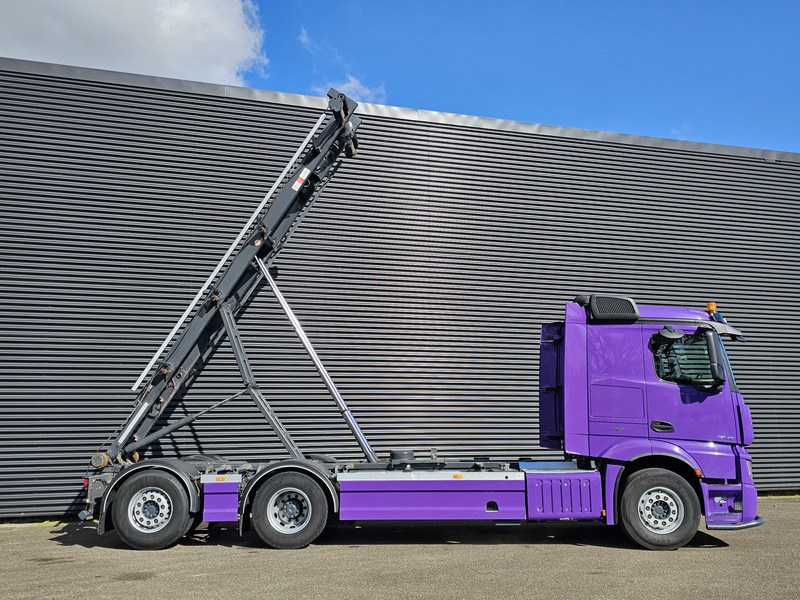 Mercedes-Benz AROCS 3345 6x2 / CABLE - CONTAINER SYSTEM - Seil Abrollkipper: das Bild 4 Mercedes-Benz AROCS 3345 6x2 / CABLE - CONTAINER SYSTEM - Seil Abrollkipper: das Bild 4