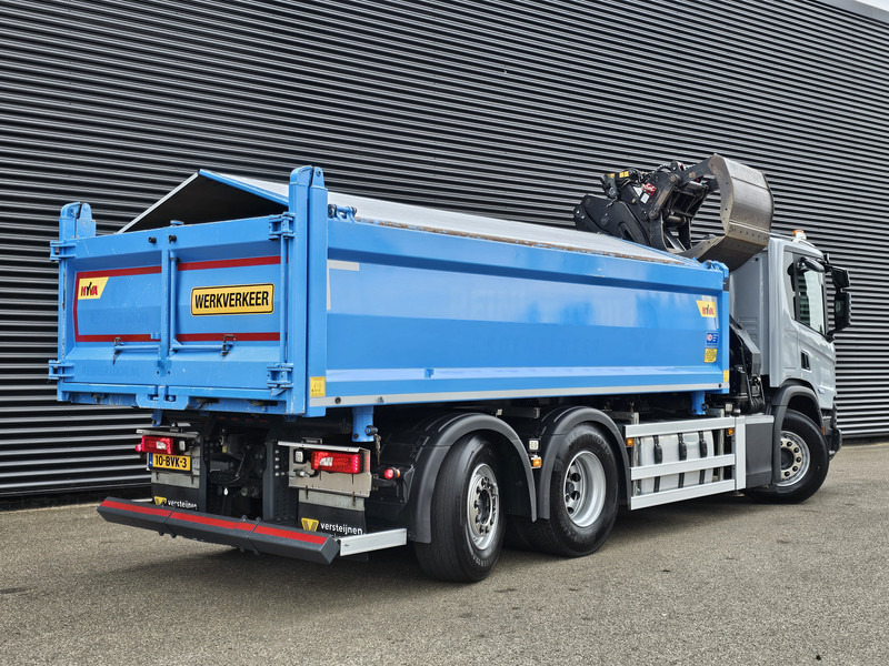Scania P420 6x2-4 / HMF Z KRAAN / 2 KANTEN KIPPER - Kipper, Autokran: das Bild 5 Scania P420 6x2-4 / HMF Z KRAAN / 2 KANTEN KIPPER - Kipper, Autokran: das Bild 5